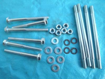 Kit visserie carter moteur Peugeot 103,104...