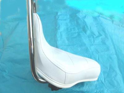 Selle chopper adaptable Peugeot 103...blanc