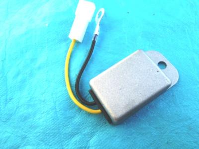 Régulateur tension éclairage 6v AC