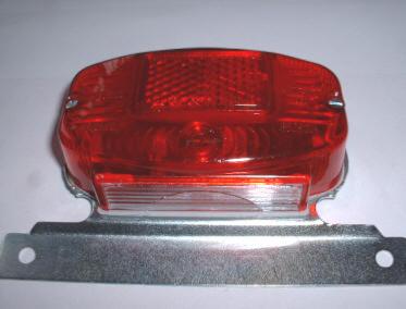 Support de plaque avec feu arrière à Led (x9) rouge Moto 50cc